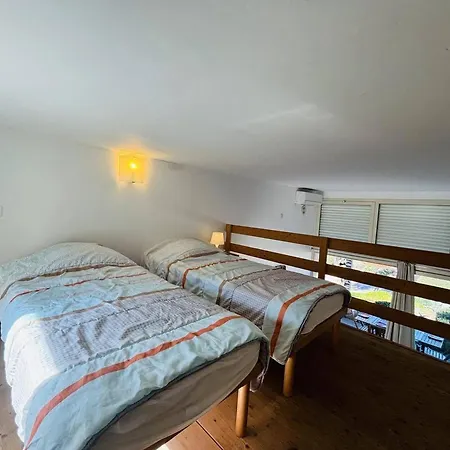 T2 Climatise Avec Terrasse Proche Plage, 4 Couchages A - Fr-1-63-352 * Lumio (Corsica)